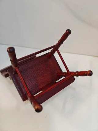 Sedia in miniatura in legno - Collezione case delle bambole