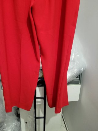 Pantalones rojos de vestir