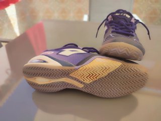 Zapatillas de pádel Lotto grises y moradas