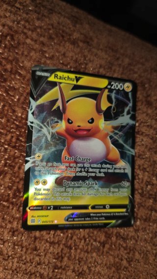 Carta Pokémon Raichu V 045/172 Inglés