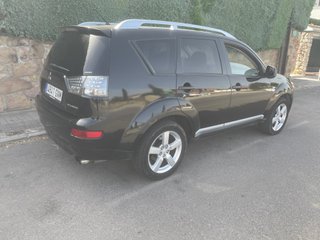 Mitsubishi Outlander 2007