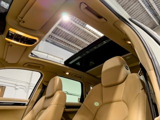 Porsche Cayenne Diesel 3.0 V6 · 240 CV · Tiptronic · Techo · Bose