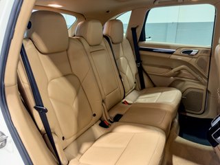 Porsche Cayenne Diesel 3.0 V6 · 240 CV · Tiptronic · Techo · Bose