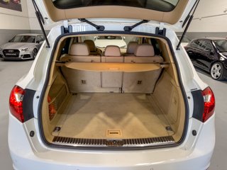 Porsche Cayenne Diesel 3.0 V6 · 240 CV · Tiptronic · Techo · Bose