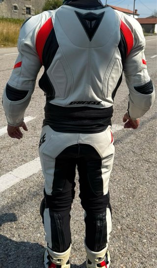 Mono Dainese Laguna Seca Evo Talla 48