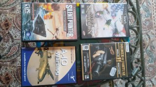Lote de 32 Juegos PC Bélicos: Call of Duty, Silent