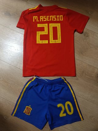 Equipación España Adidas T.24