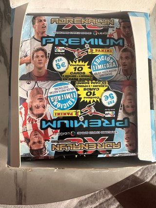 Sobre Adrenalyn XL Premium Panini