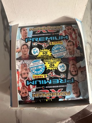 Sobre Adrenalyn XL Premium Panini