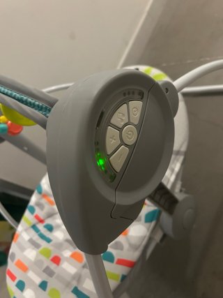 Hamaca para bebé con juguetes