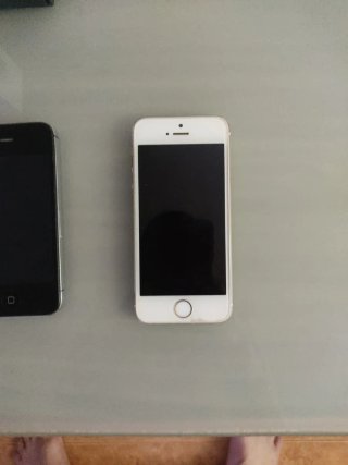 iPhone 5S y 5, iPhone 4