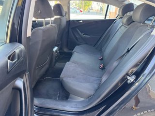 Volkswagen Passat 2010