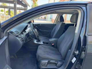 Volkswagen Passat 2010