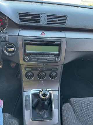 Volkswagen Passat 2010