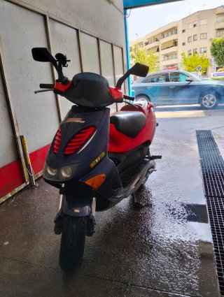 Yamaha Scooter ITV 28