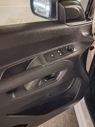 Peugeot Partner 2021