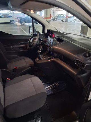 Peugeot Partner 2021