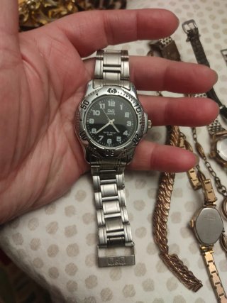 Lote relojes antiguos y joyas