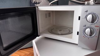 Microondas Orbegozo Plata