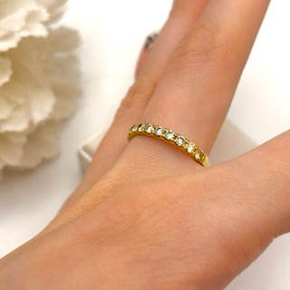 Anillo de oro 18kt con diamantes
