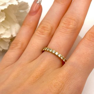 Anillo de oro 18kt con diamantes