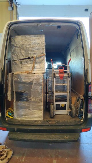 TRANSPORTE Y MUDANZAS