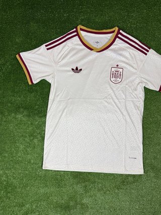 Camiseta Adidas Blanca y Dorada Talla M