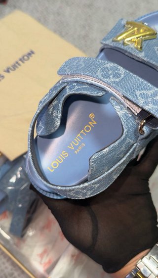 Sandalias Louis Vuitton Naranja