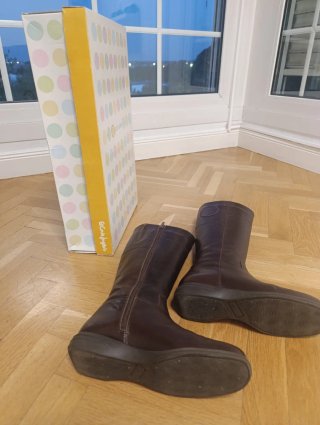 Botas de piel Agua Viva T.35