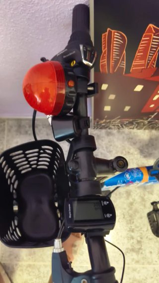 Bicicleta infantil azul