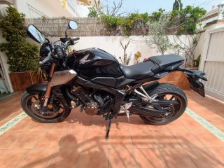 Honda CB 650 R A2