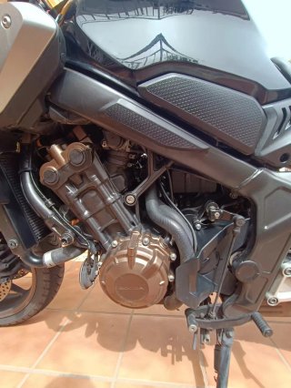 Honda CB 650 R A2