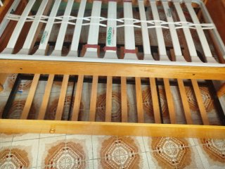 Cama madera maciza con canapé y somier y colchon