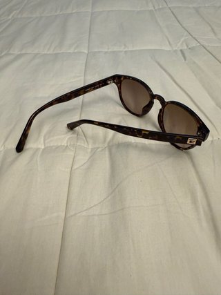 Gafas de sol Guess mujer marrones