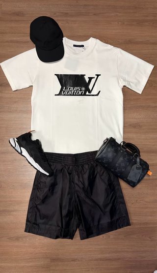 Ropa al por mayor  1-120€. 10- 550€ 100- 3000€