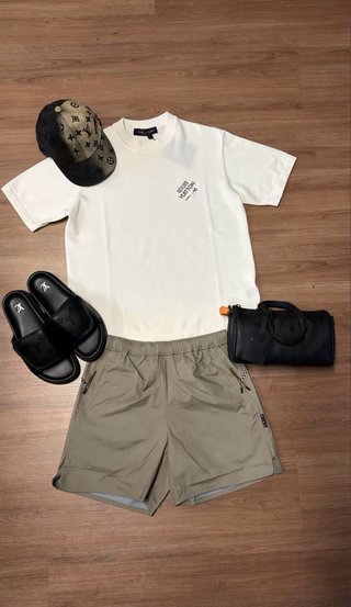 Ropa al por mayor  1-120€. 10- 550€ 100- 3000€