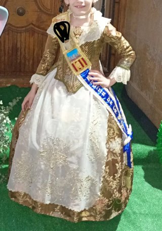Traje de Fallera Niña Oro y Blanco