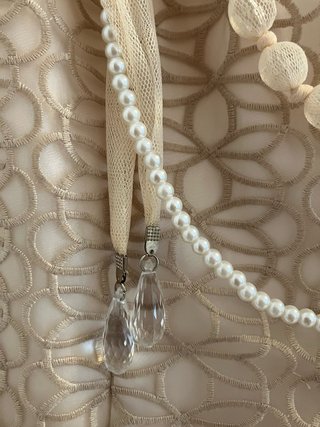 Elegante conjunto de 2 piezas beige y dorado