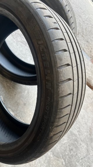 Neumáticos de coche 225/40/18 92y