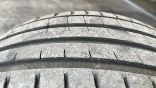 Neumáticos de coche 225/40/18 92y