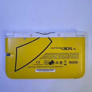 Nintendo 3DS XL Edizione Limitata Pikachu