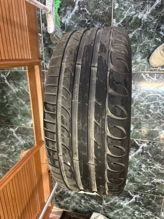 Llanta BMW 520i con neumático nuevo  609963215