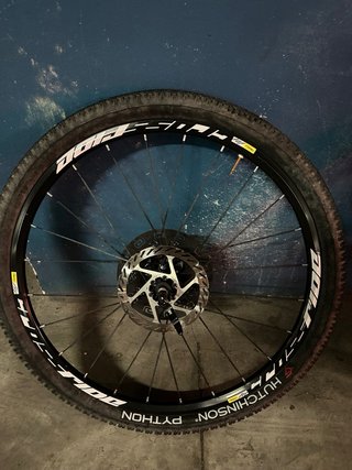 Ruedas Mavic 26