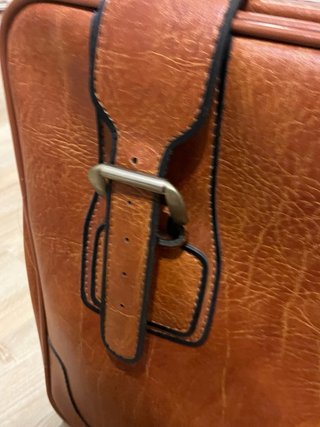 Maleta vintage cuero marrón estilo clásico