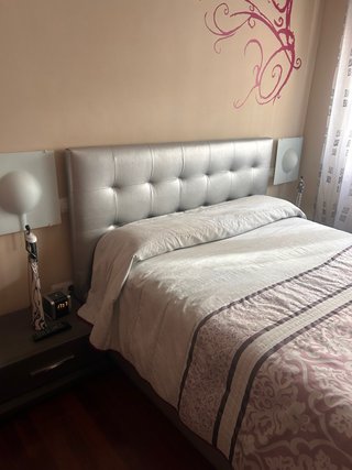Cabecero de cama plateado para cama 1,50