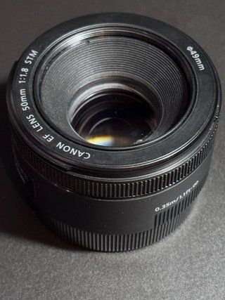 Canon EF 50mm f/1.8 STM Lente