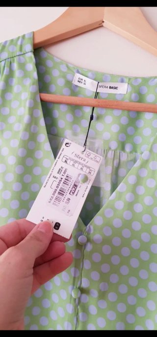 Blusa Sfera Verde Lunares Talla XL