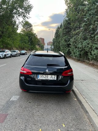 Peugeot 308 2016