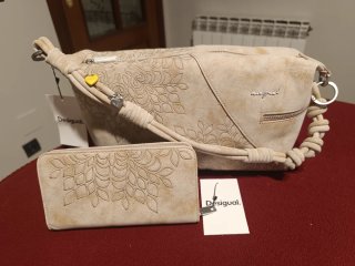 Bolso y monedero Desigual