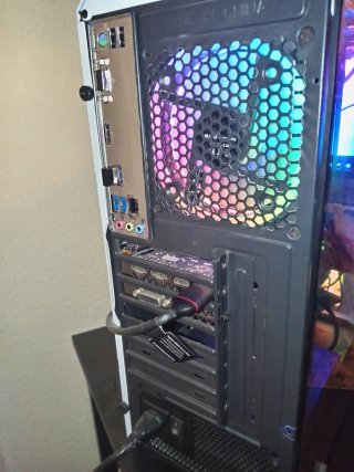 PC Gaming, 16 GB RAM, Ryzen 5 5500, GTX 1060 3GB.